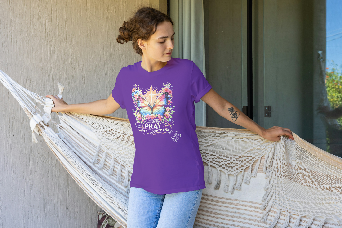 Short sleeve T-shirt " Don't worry about anything but Pray about everything"